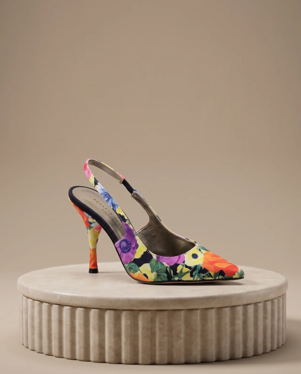 RINA ESTELLA - Image 5